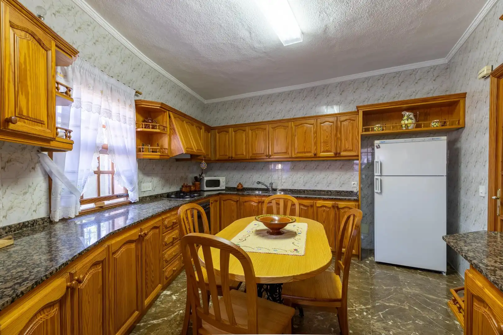 Chalet con jardín en venta en POLIGONO 8, imagen 18