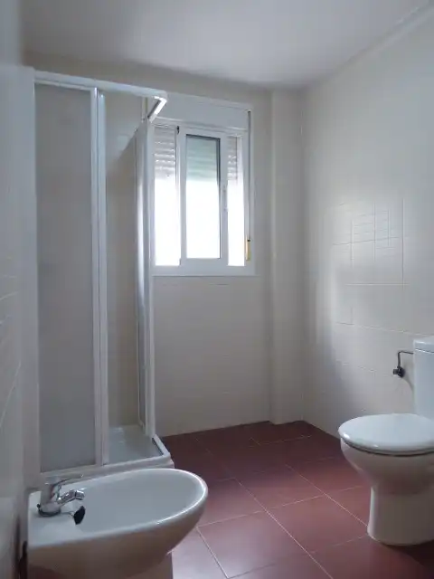 Baño de Piso de alquiler en Estación de Cártama