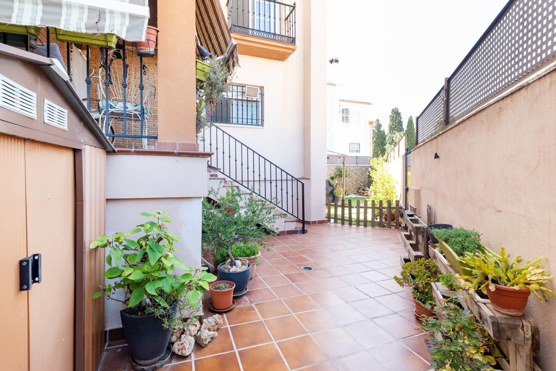 Garden of Single-family semi-detached for sale in Peligros  with Air Conditioner and Heating
