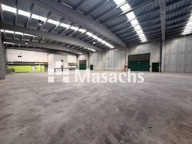 Nave industrial en Alquiler en Vacarisses