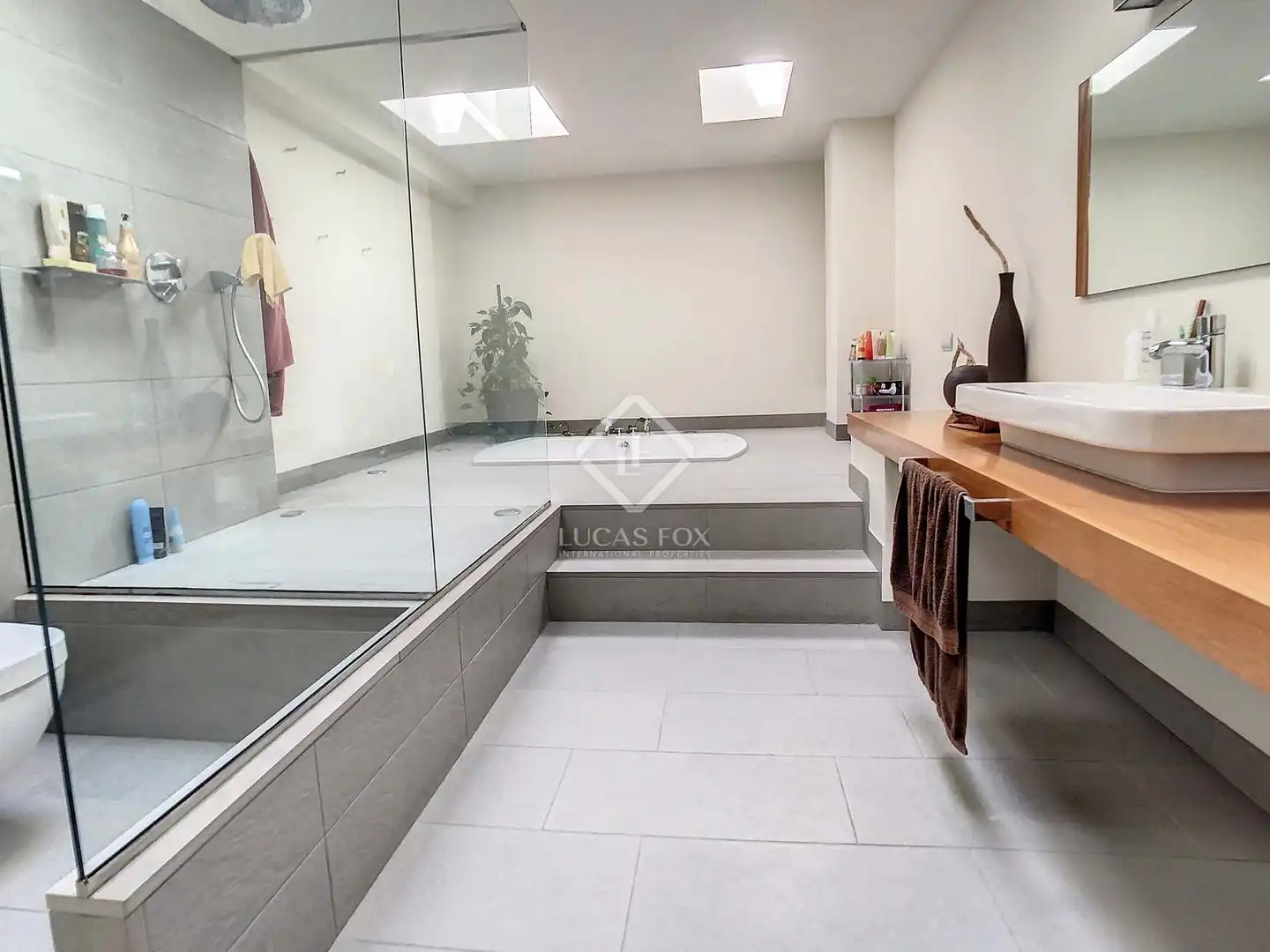 Casa o xalet en venda a Dalt Sant Joan - Plaça Eivissa