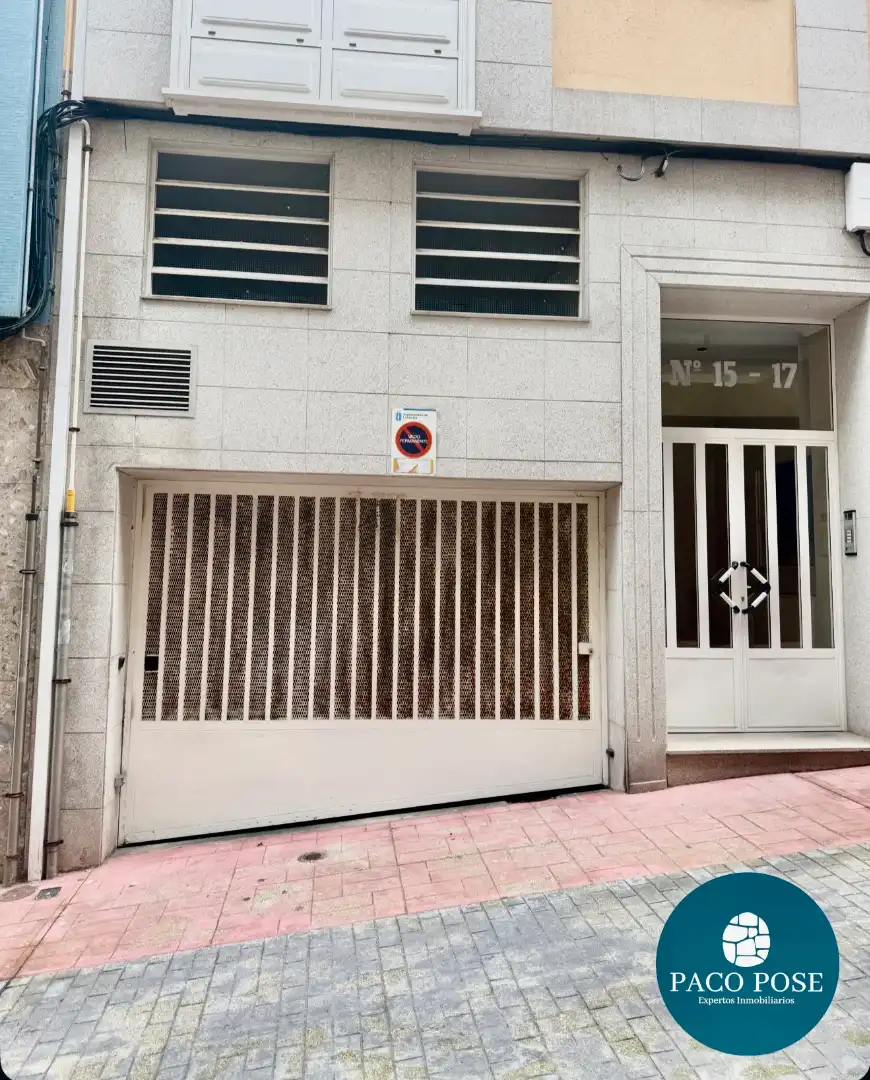 Aparcament en venda a Rúa Mellid 15, imagen 2