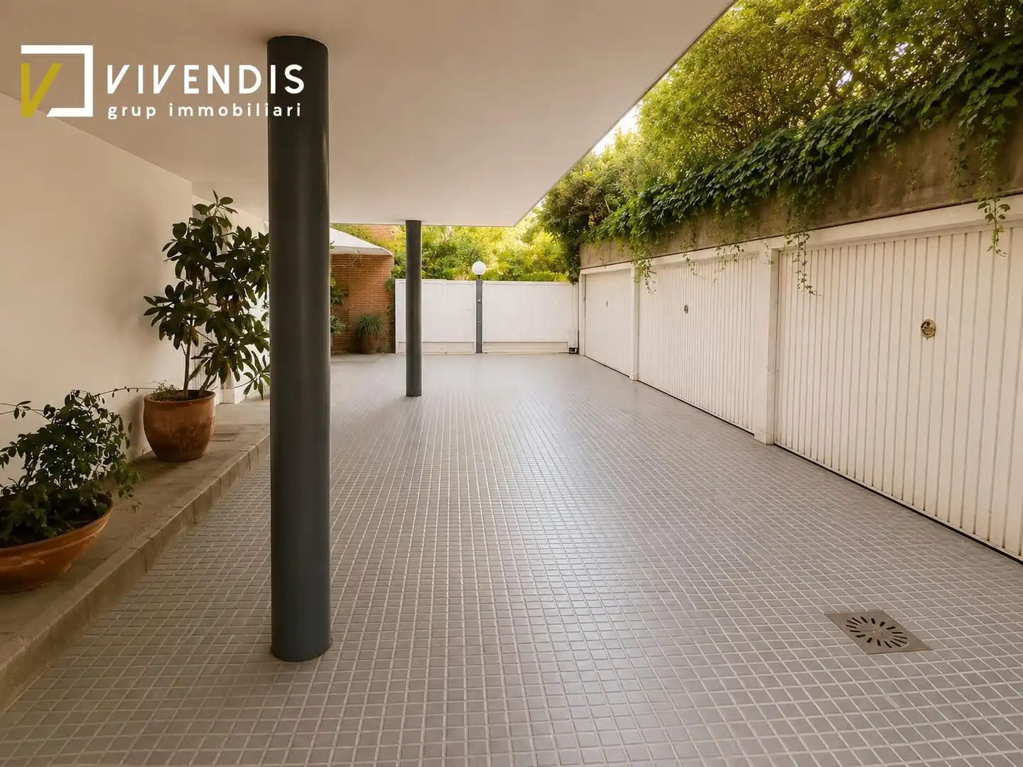 Vista exterior de Casa o xalet en venda en Lleida amb Aire condicionat, Calefacció i Jardí privat