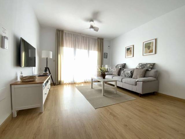 Casa adosada en Venta en Tragacete