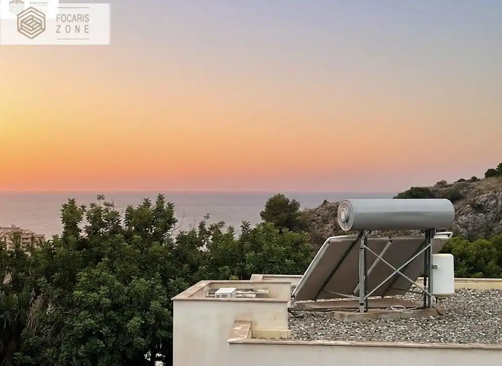 Detached house with terrace for sale in Calle ALMENDROS LOS, imagen 5