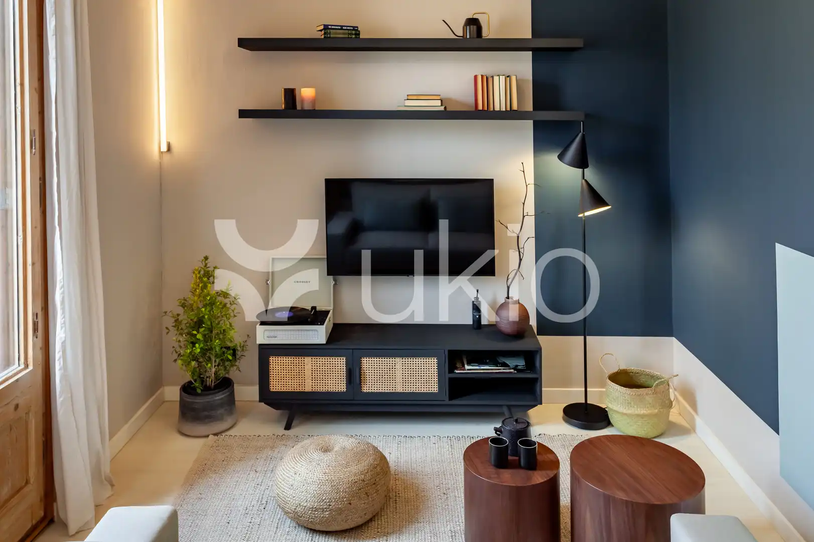 Sala de estar de Apartamento de alquiler en Barcelona con Aire acondicionado, Calefacción y Amueblado