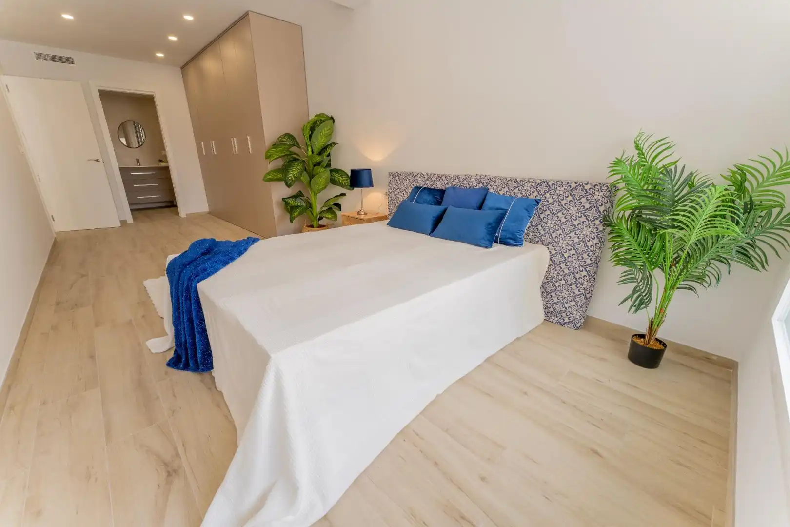 Dormitori de Pis en venda en Elche / Elx amb Aire condicionat