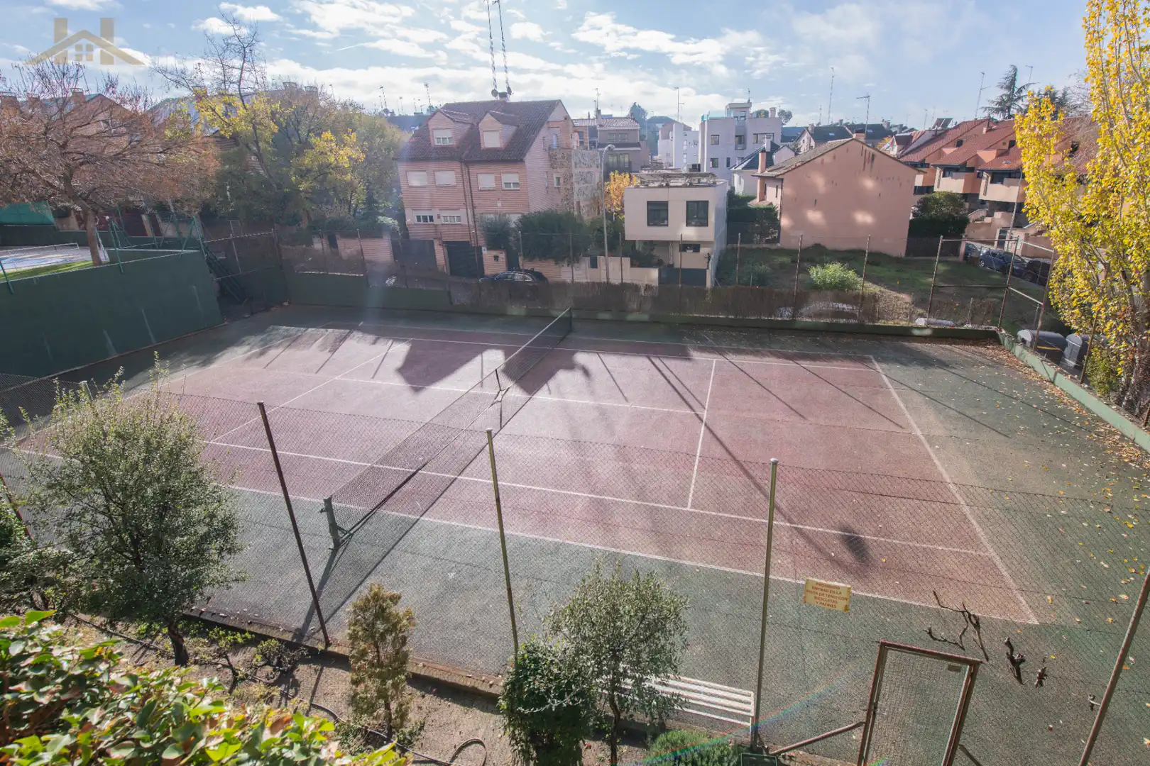 Parking de Piso en venta en Madrid con Calefacción, Parquet y Terraza