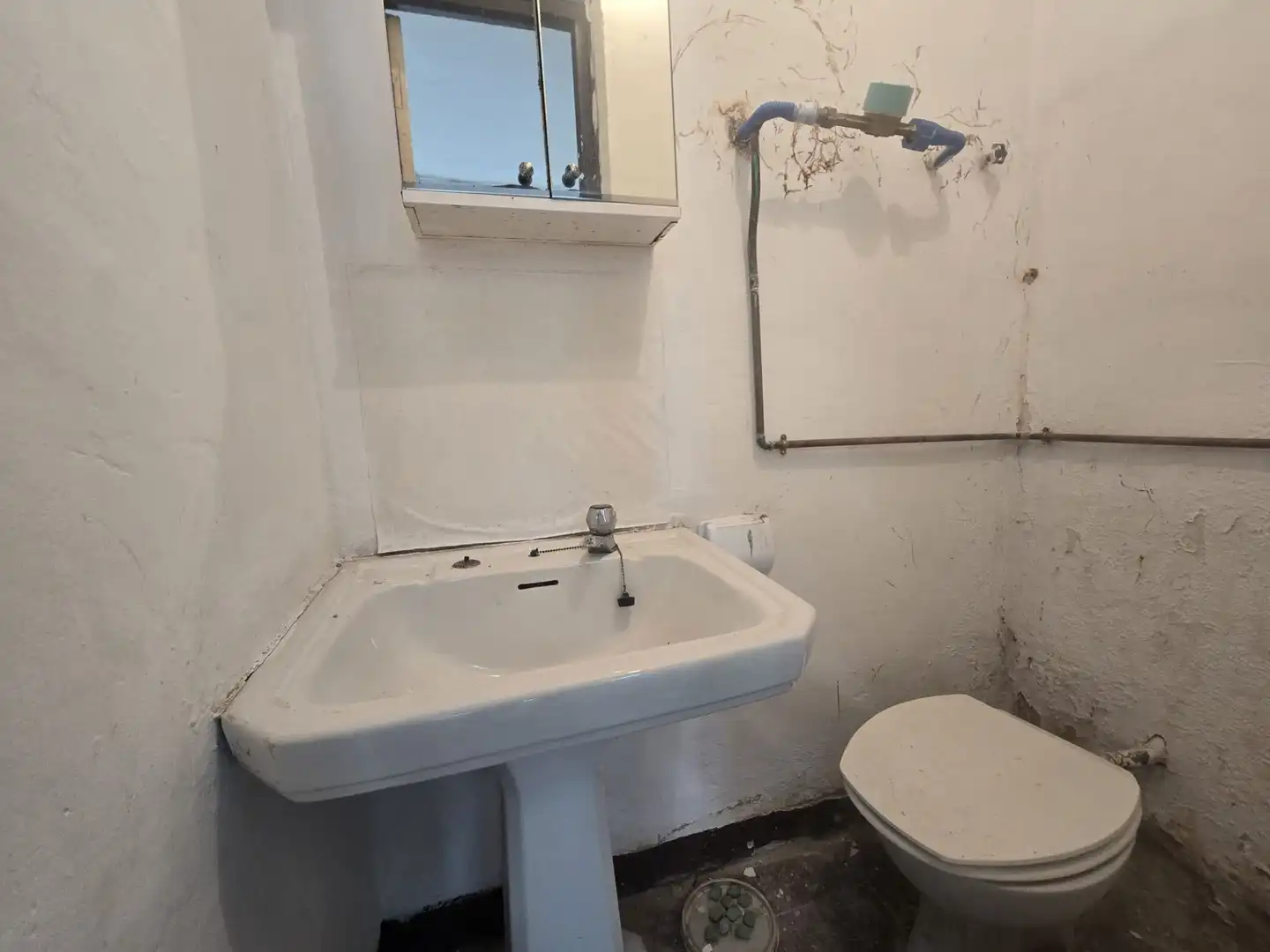 Baño de Local en venta en  Logroño