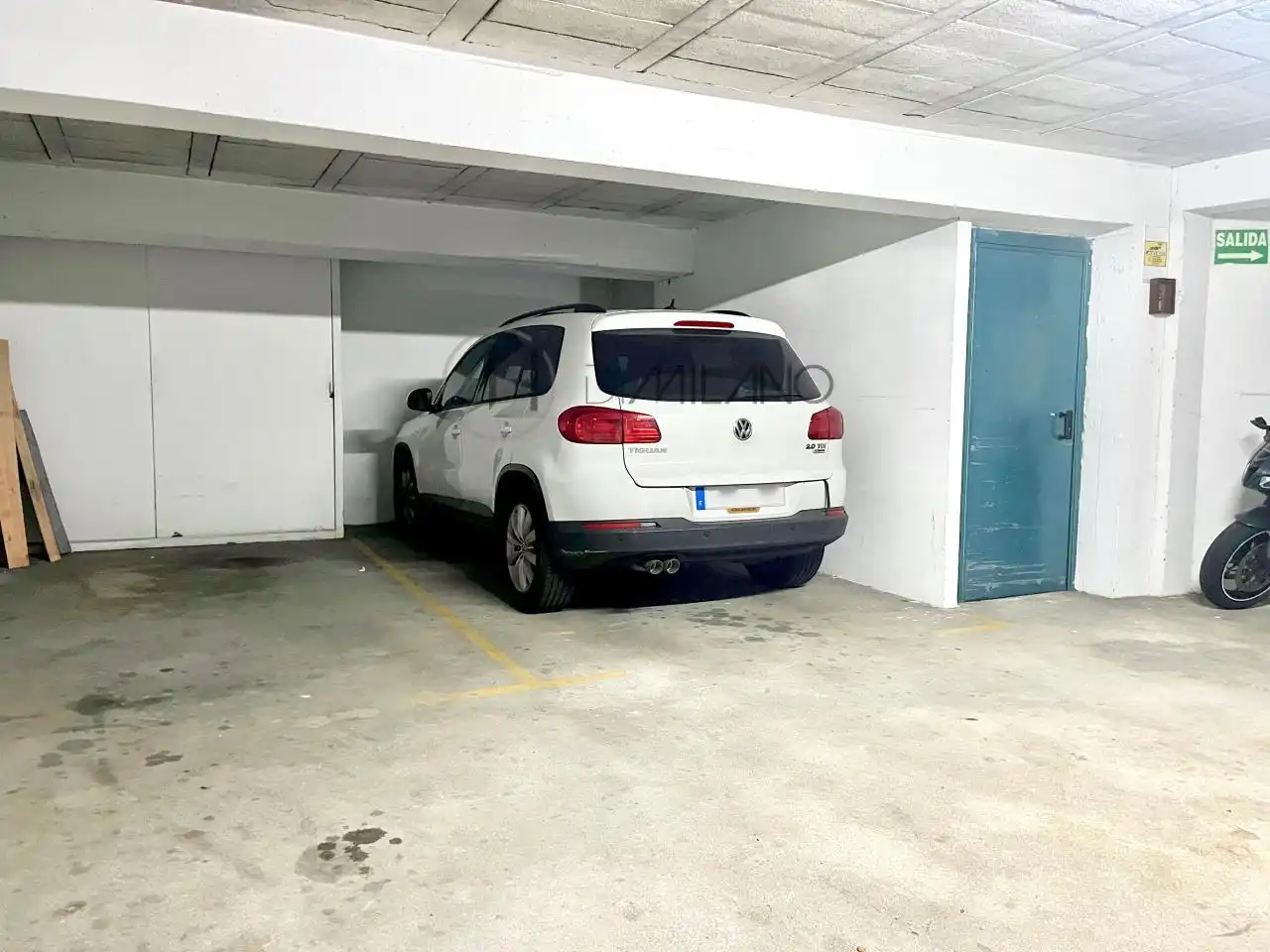 Aparcament de Pis en venda en Vigo  amb Calefacció, Terrassa i Traster