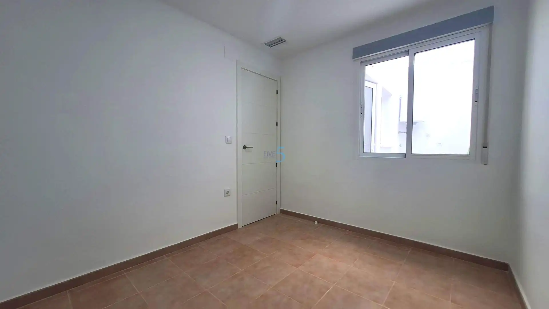 Bungalow with terrace for sale in Zona Carrefour - Urbanizaciones, imagen 18