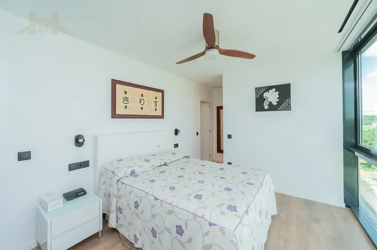 Dormitori de Loft en venda en San Sebastián de los Reyes amb Aire condicionat i Terrassa