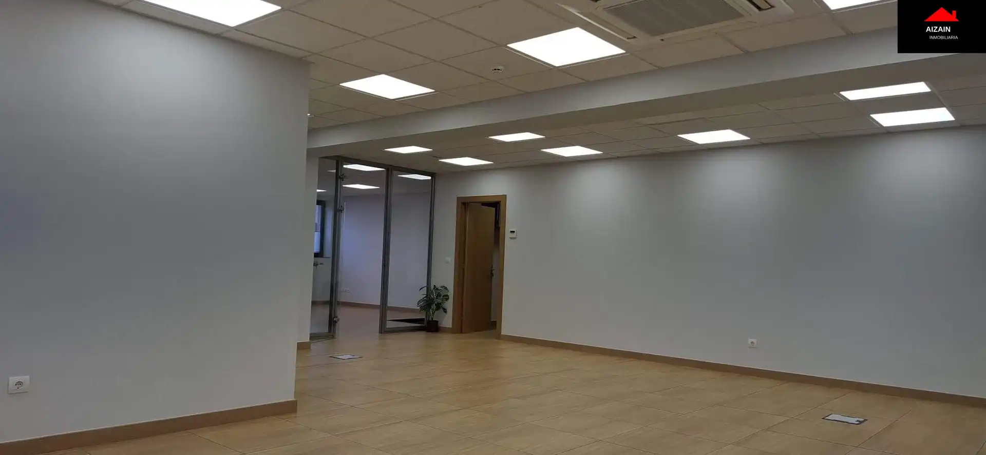 Bureau avec ascenseur à louer à Avenida de la Autonomía, imagen 7