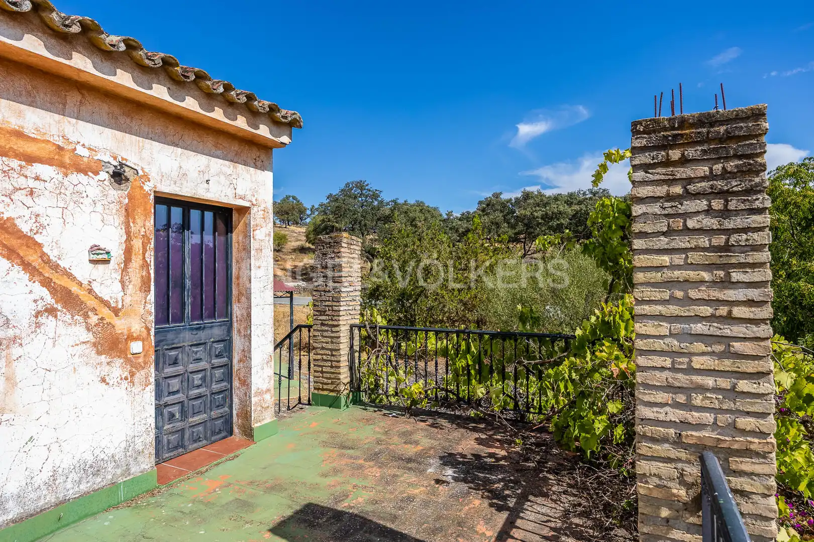 Vista exterior de Finca rústica en venta en El Castillo de las Guardas con Calefacción, Jardín privado y Terraza