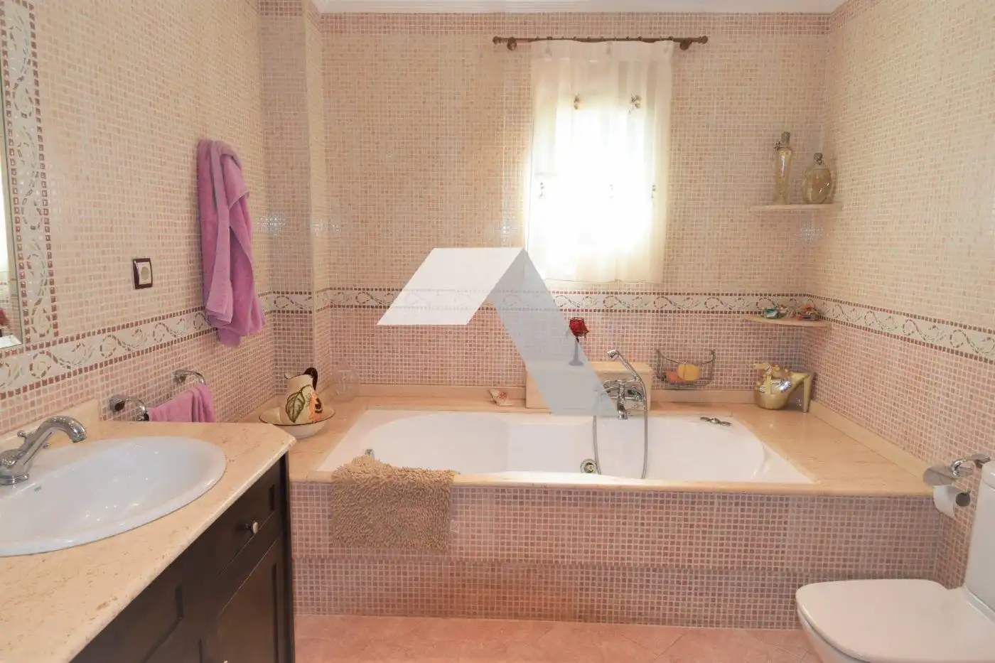 Houses for sale in Villamontes - Boqueres