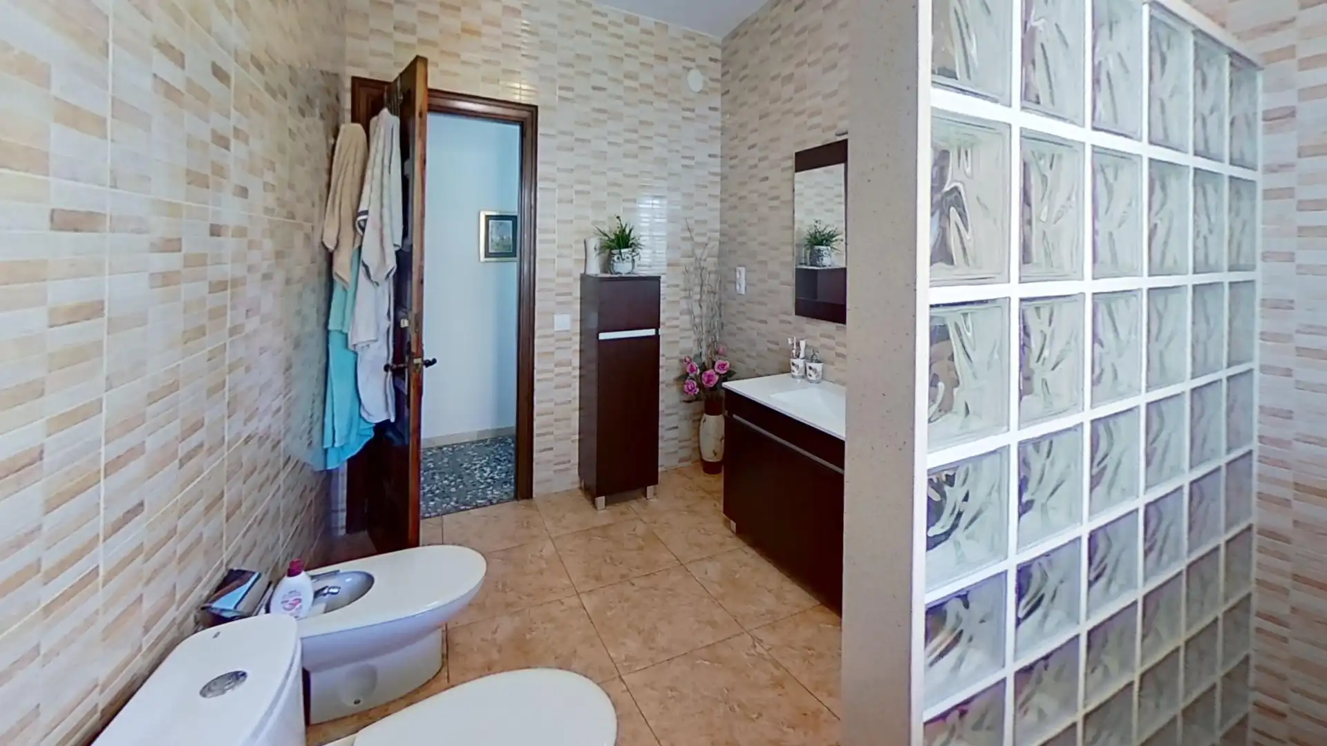 Bany de Casa o xalet en venda en Vinaròs amb Jardí privat, Terrassa i Traster