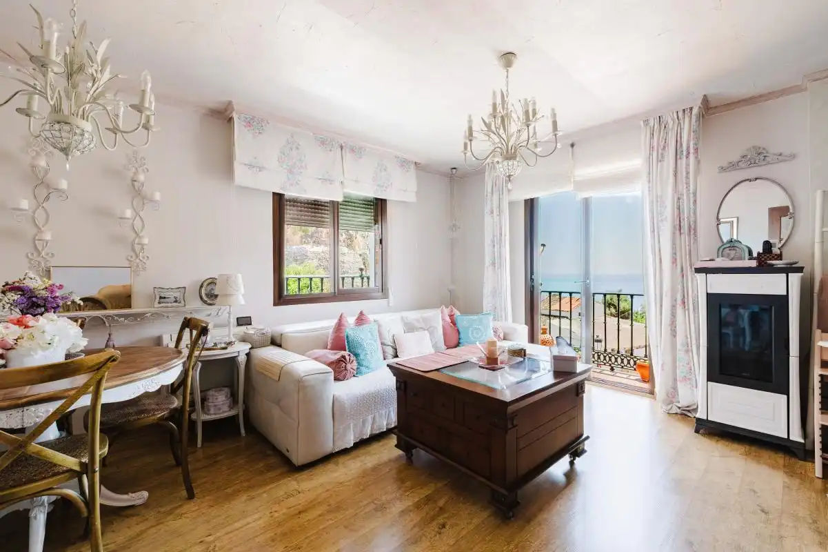 Sala d'estar de Pis en venda en Benalmádena amb Aire condicionat, Calefacció i Terrassa