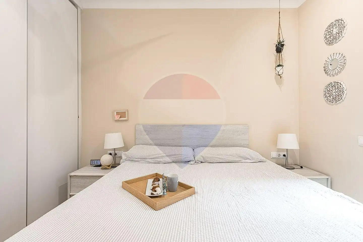 Habitación de Piso en venta en Barcelona con Aire acondicionado, Calefacción y Balcón