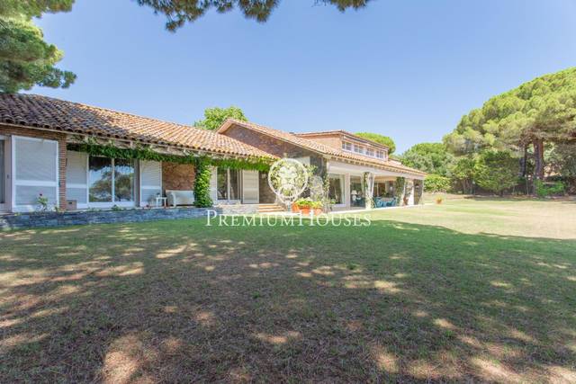 Casa-chalet en Venta en Rocaferrera