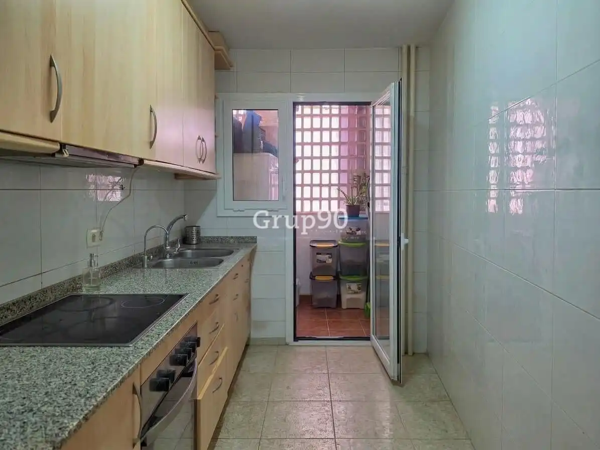 Appartement avec balcon à vendre à Instituts - Universitat, imagen 11