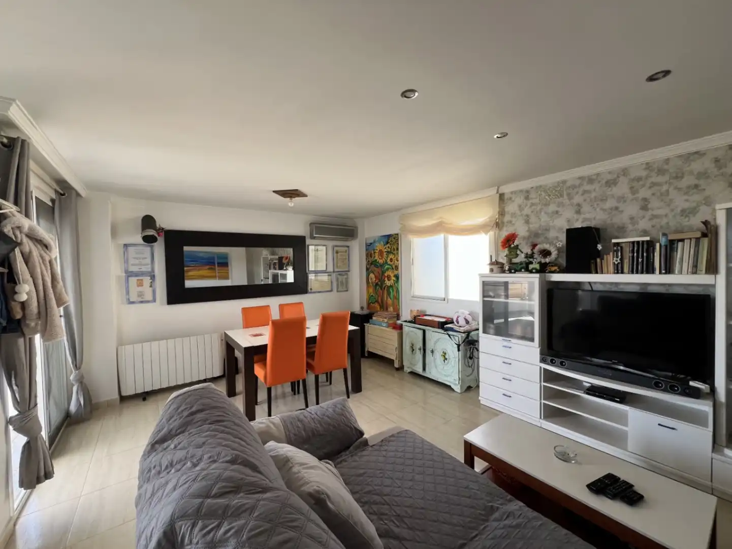 Sala d'estar de Casa o xalet en venda en Oliva