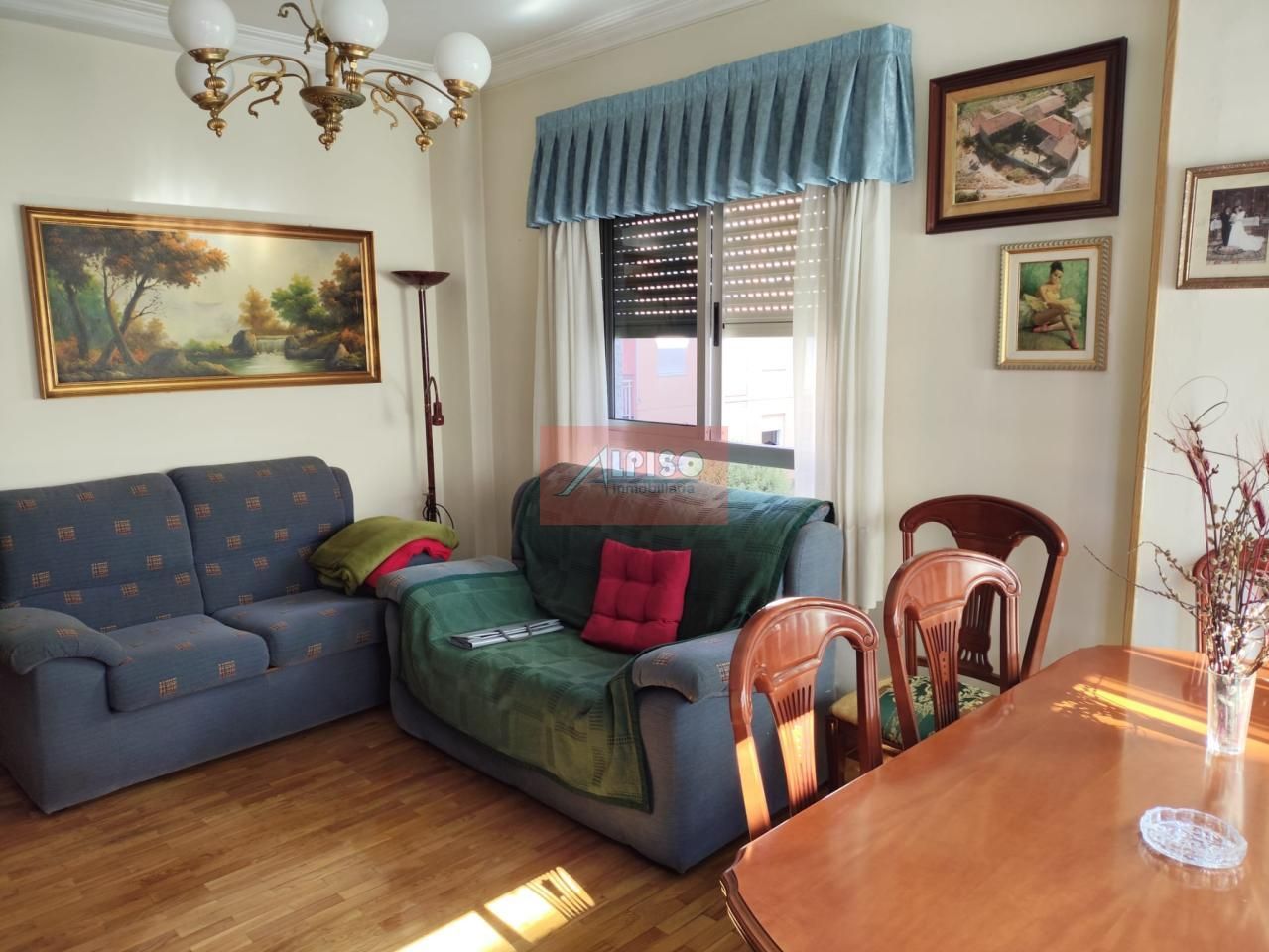 Living room of Flat for sale in Ourense Capital   with Heating, Parquet flooring and Storage room