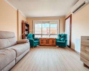 Sala d'estar de Pis en venda en Reus amb Aire condicionat, Calefacció i Parquet