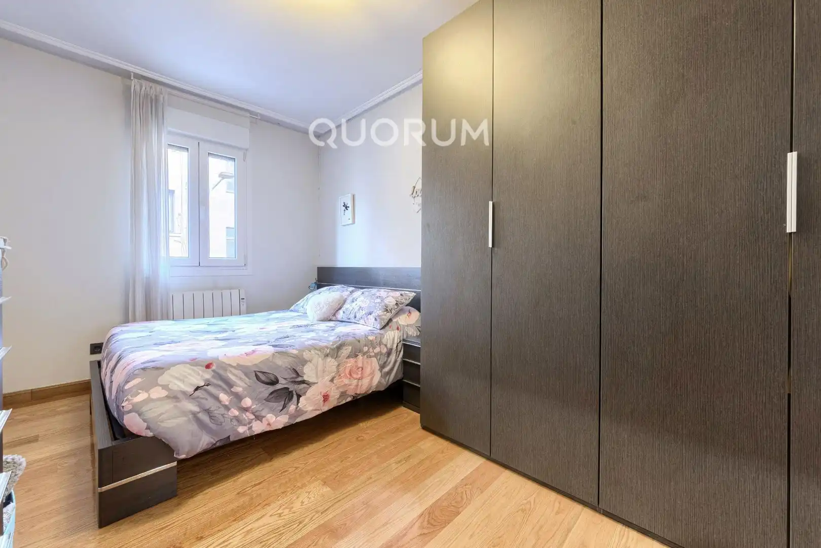 Habitación de Piso en venta en Basauri  con Calefacción y Balcón