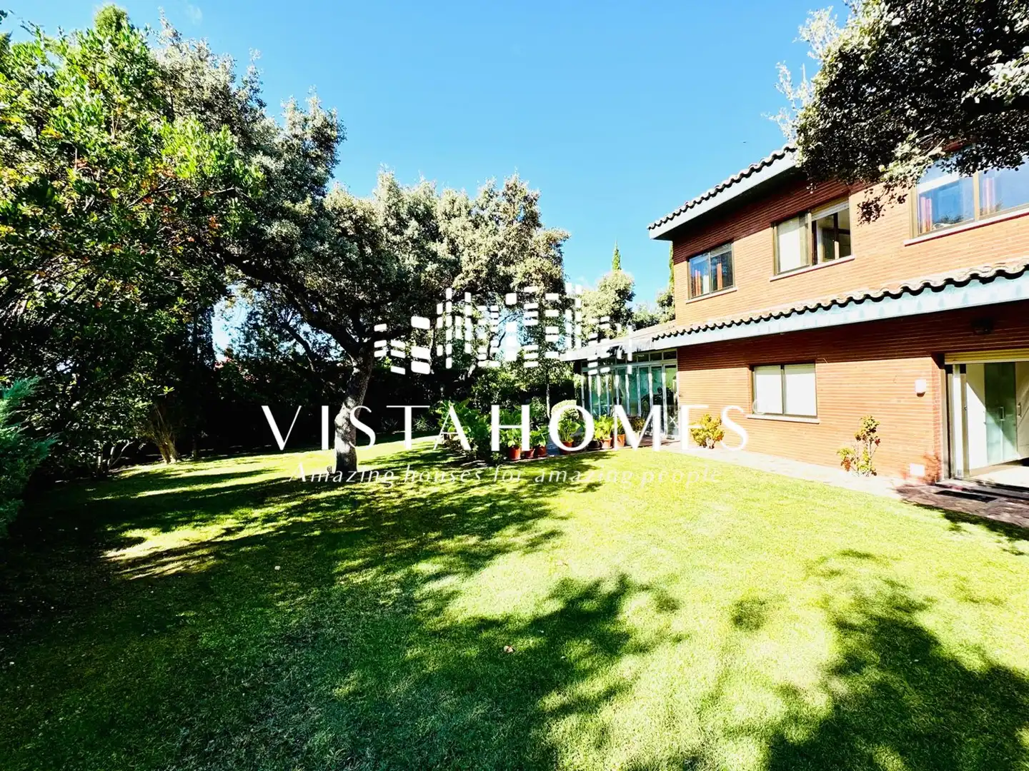 Vista exterior de Casa o xalet en venda en Ciudalcampo amb Aire condicionat, Calefacció i Jardí privat
