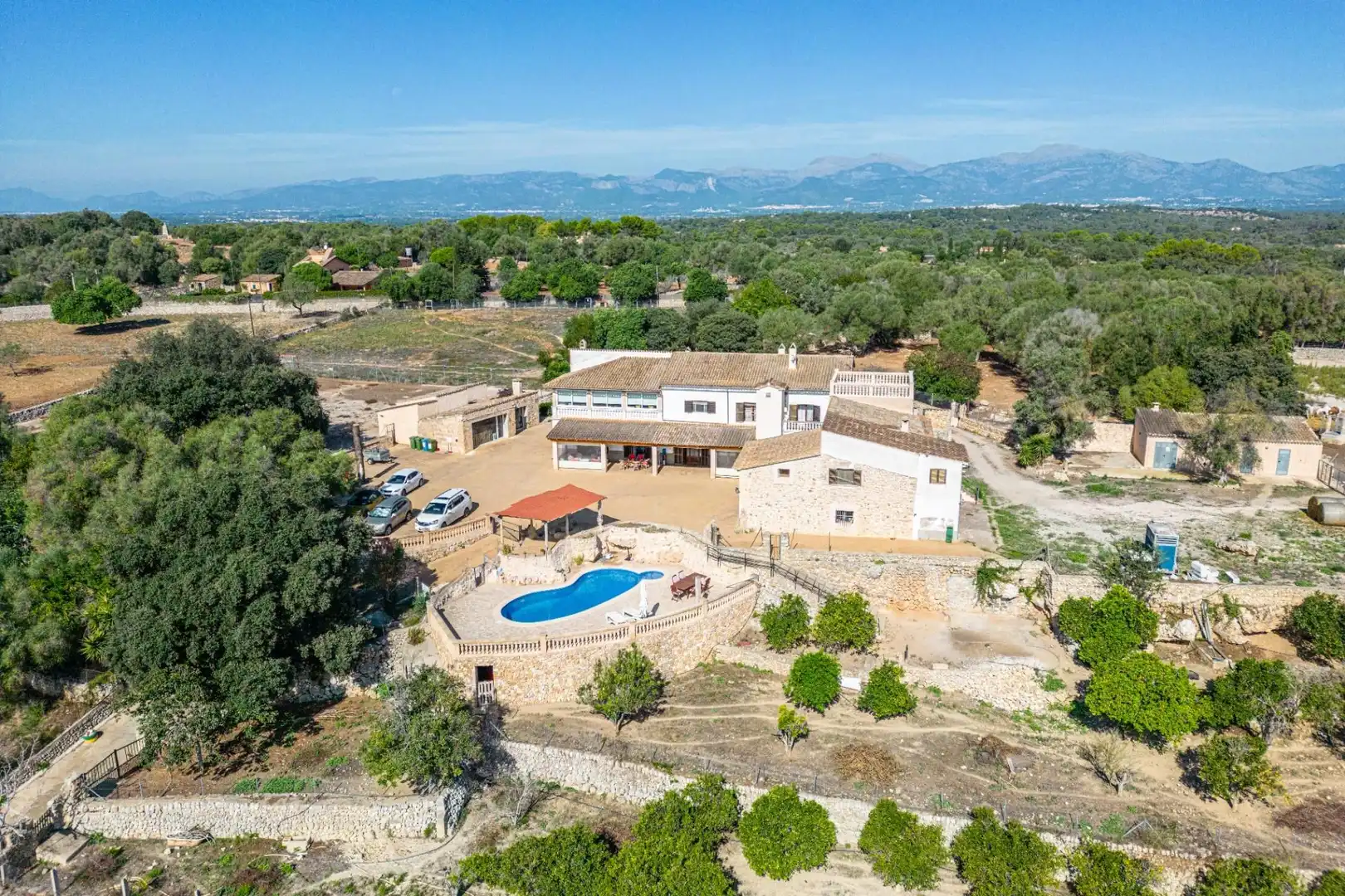 Casa rústica amb terrassa en venda a Lloret de Vistalegre, imagen 2