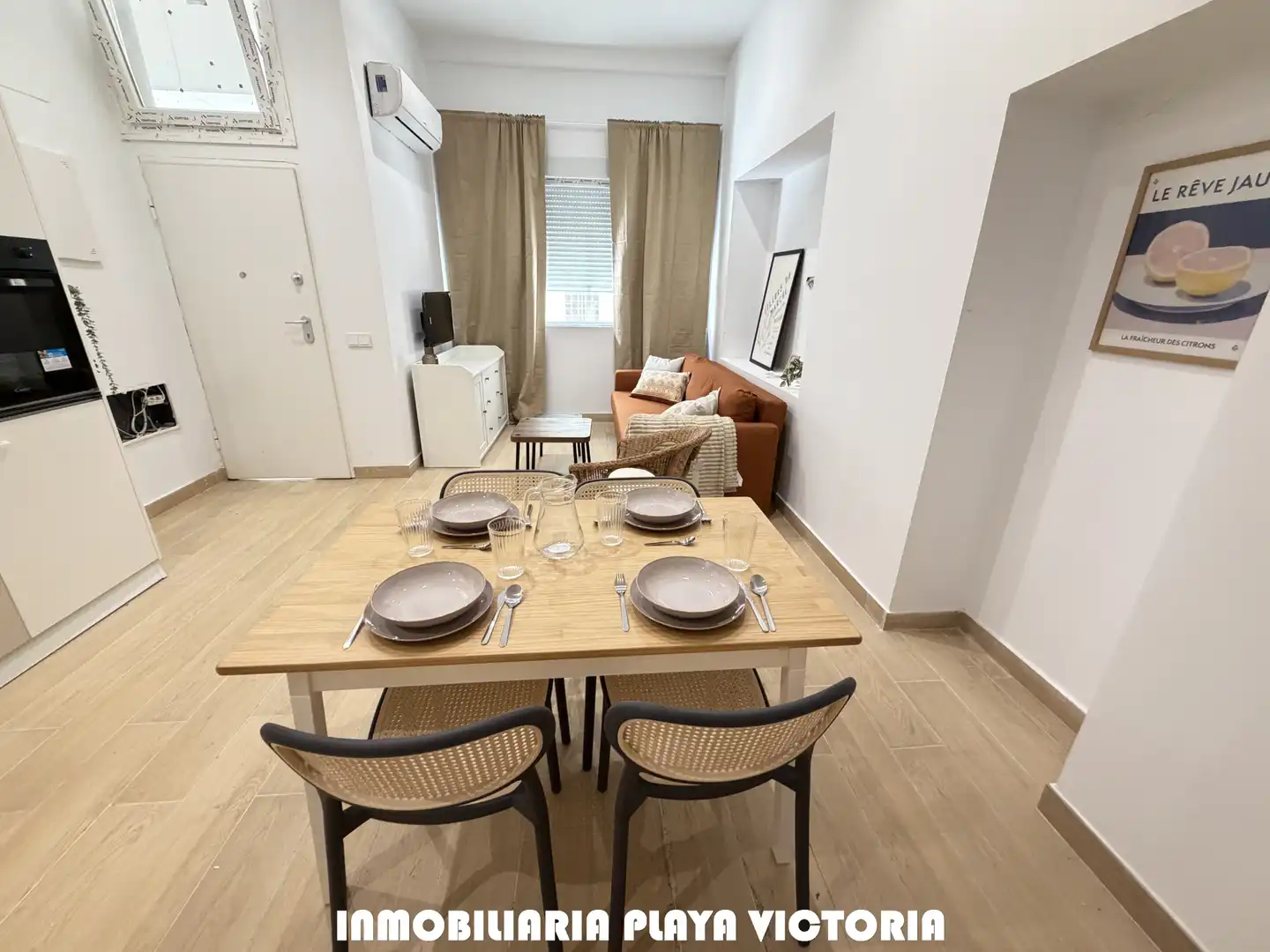 Comedor de Loft en venta en Cádiz con Aire acondicionado y Amueblado
