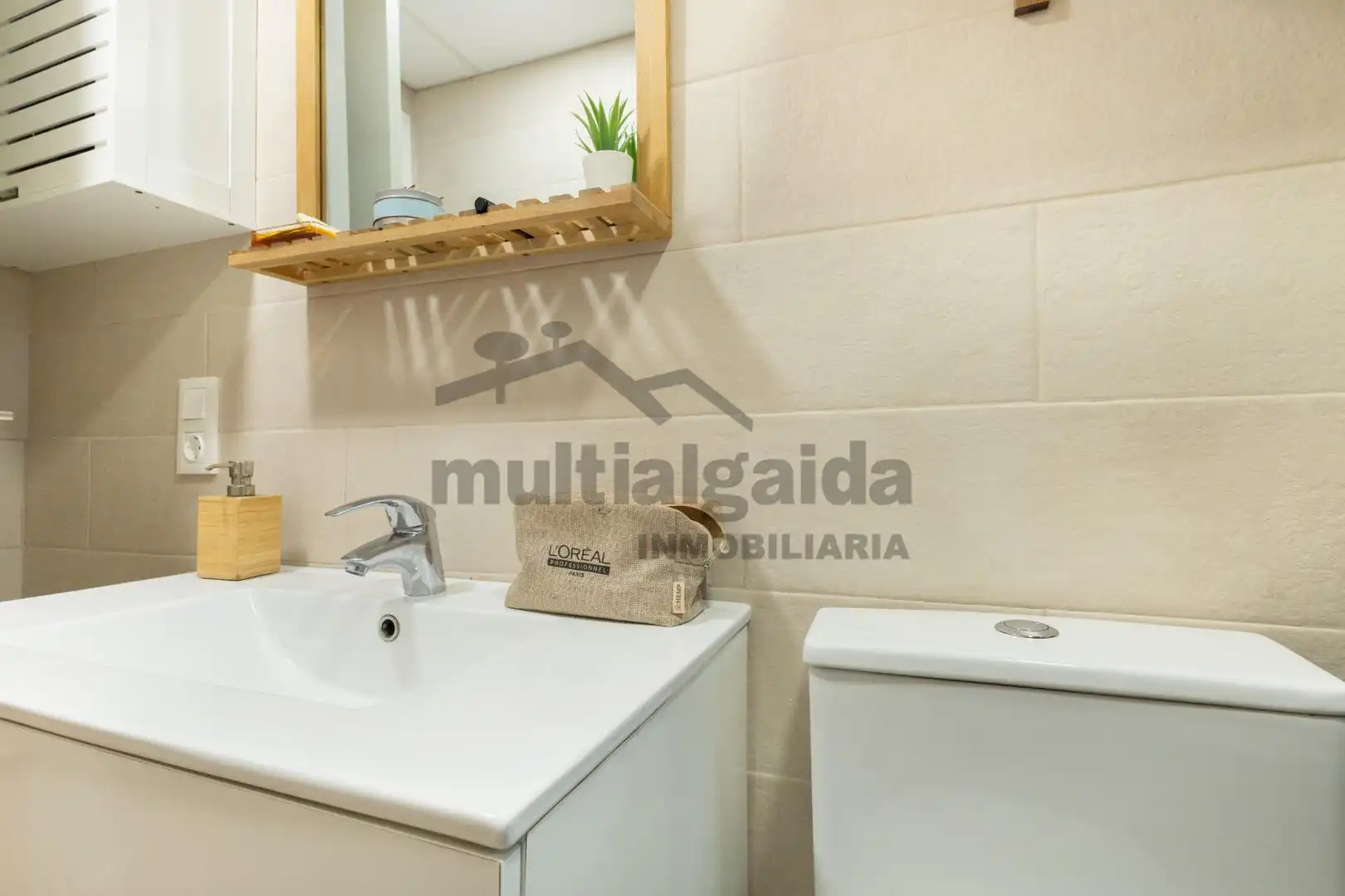 Bathroom of Houses for sale in Sanlúcar de Barrameda  with Air Conditioner, Terrace and Storage room