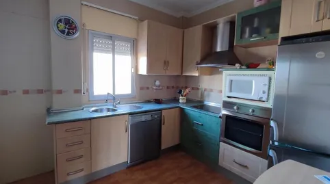 Foto 2 de Pis en venda a Calle España, Torreperogil, Jaén