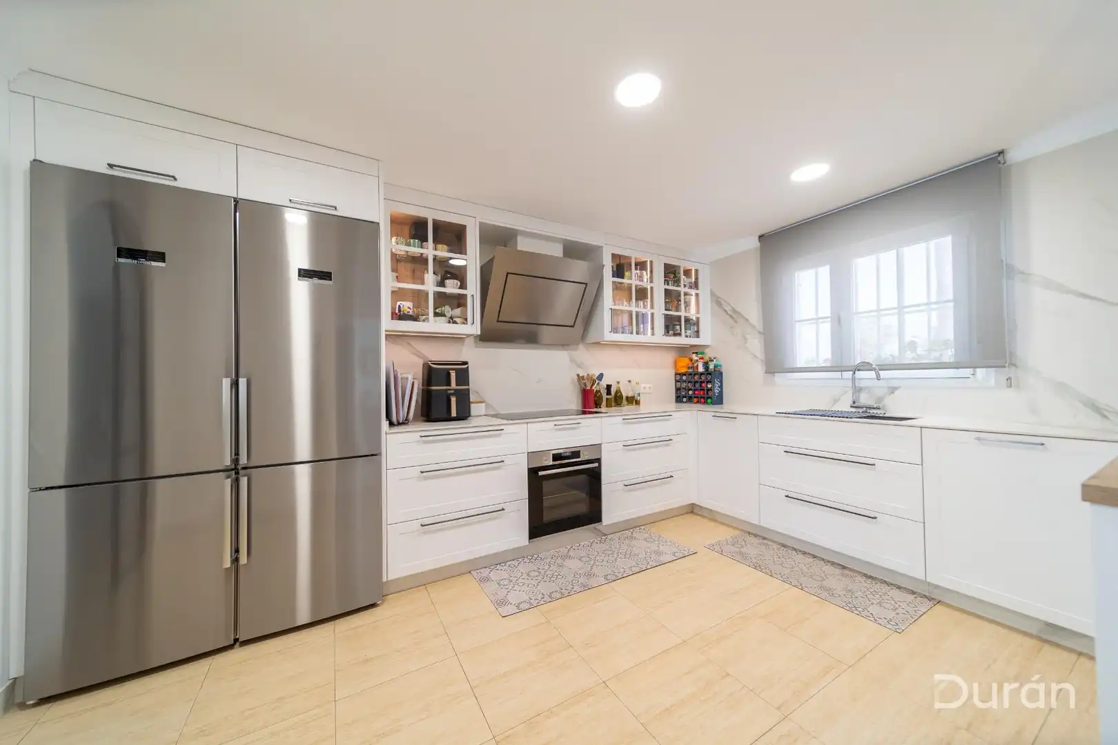Cocina de Casa o chalet en venta en El Ejido con Aire acondicionado, Jardín privado y Terraza