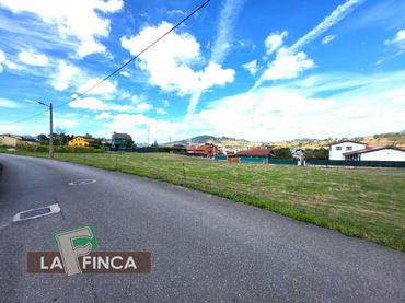Terreny residencial en venda a LUGAR CASTIELLO