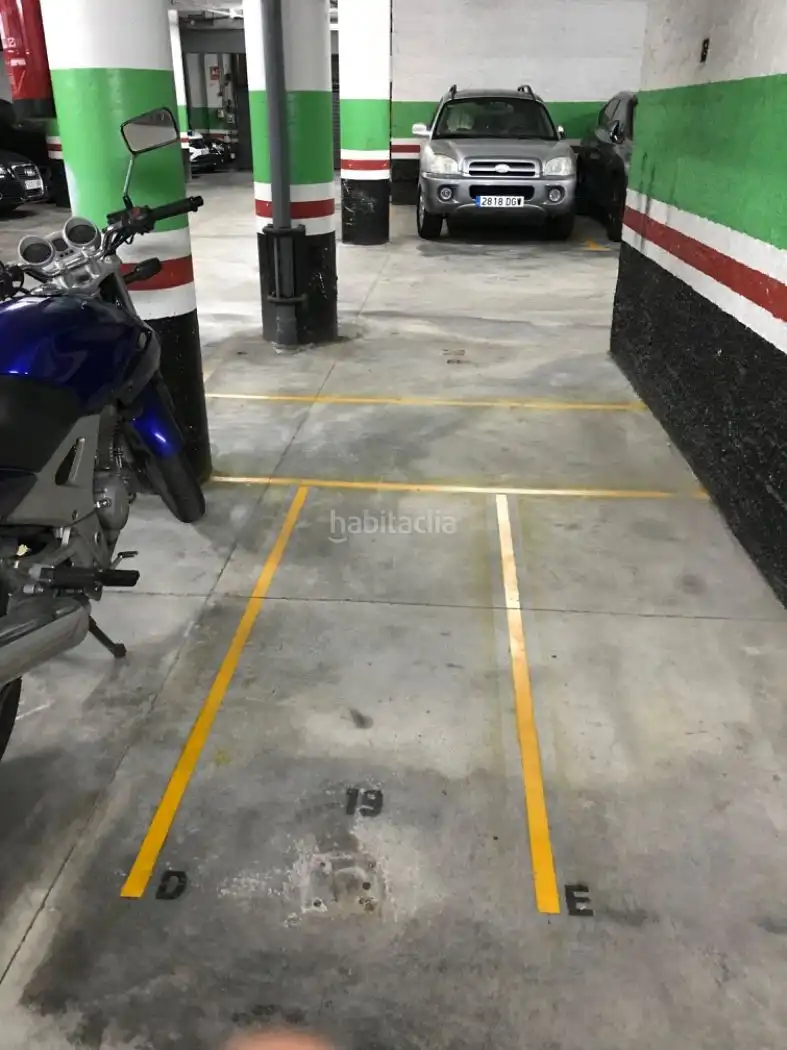 Einzelparkplatz zur Miete in Passeig de Vilafranca 54