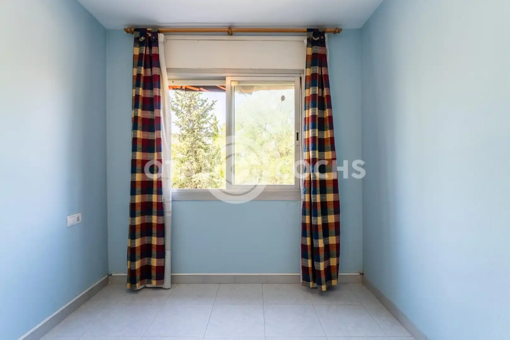 Schlafzimmer von Wohnung zum Verkauf in Tarragona mit Klimaanlage und Balkon
