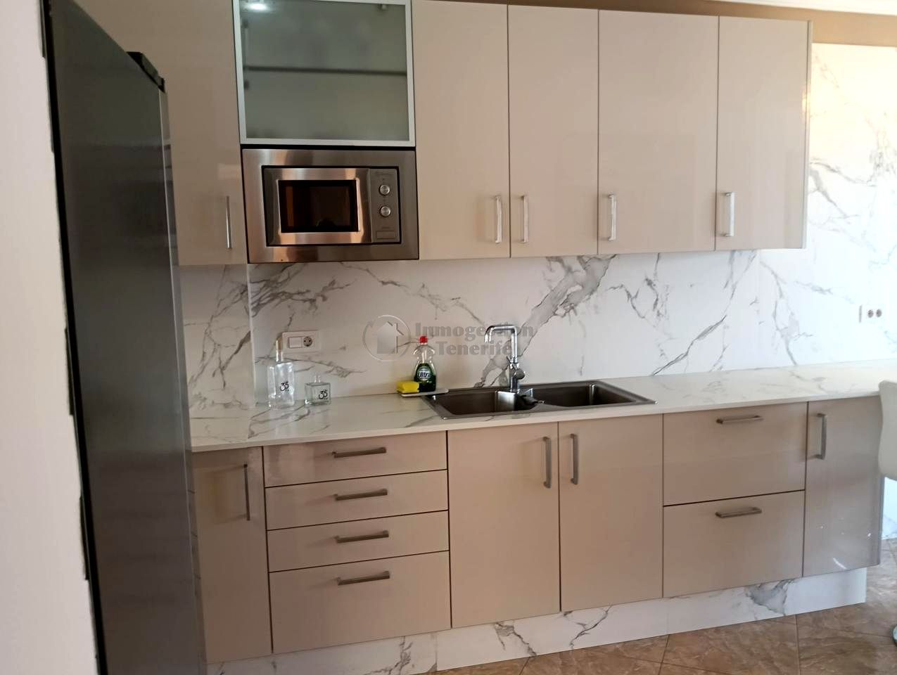 Cuina de Apartament en venda en San Cristóbal de la Laguna amb Aire condicionat, Terrassa i Moblat