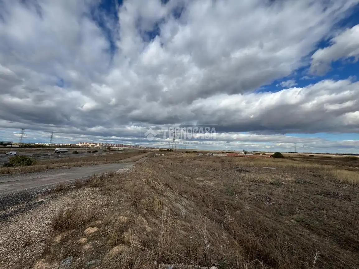 Terreno en venta en Parla