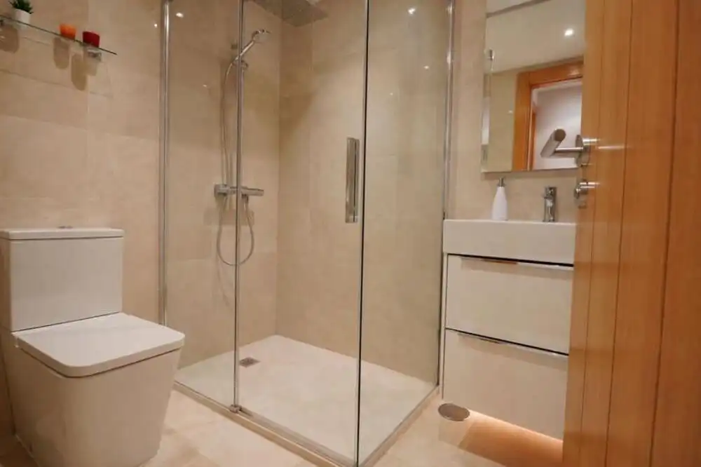Bathroom of Apartments for sale in Estepona  with Air Conditioner, Terrace and Storage room