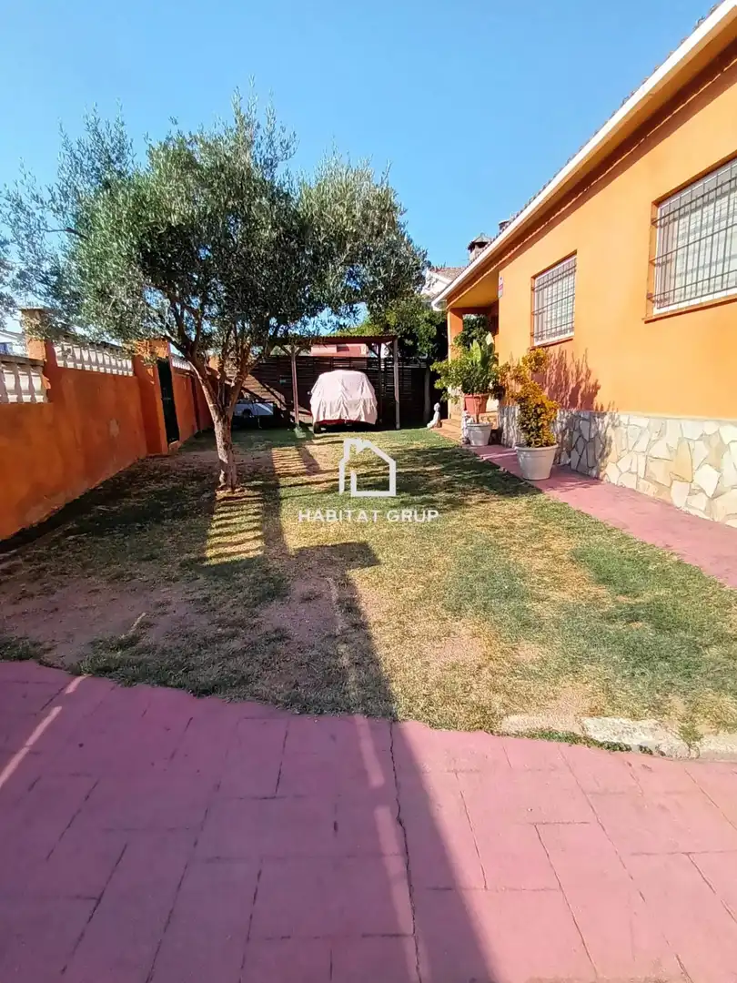 Casa con giardino in vendita a La Goba, imagen 3