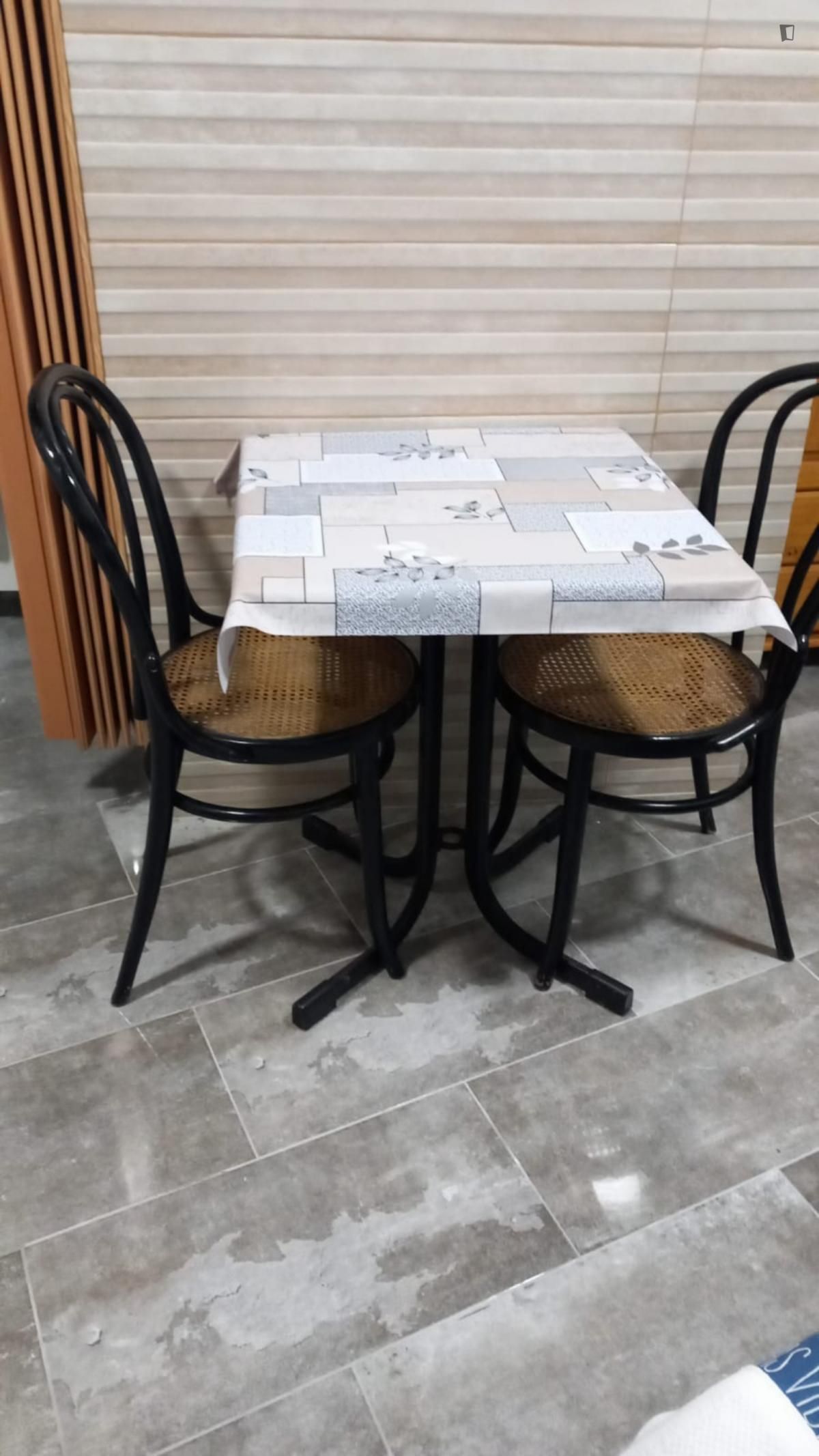 Study for rent in Collblanc