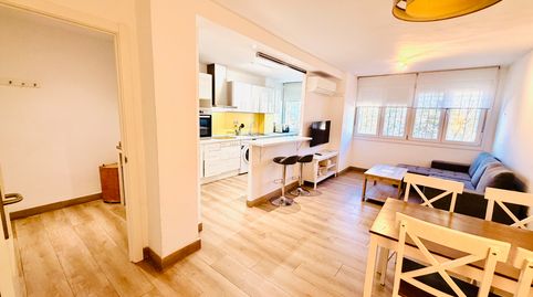 Foto 4 de Piso en venta en Calle Ahmed Ben Basso, Barriada de Pineda, Sevilla Capital