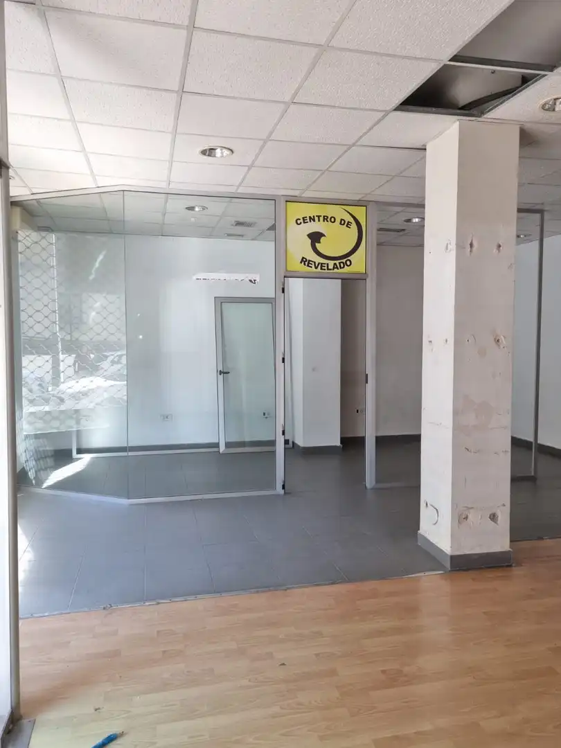 Local comercial de lloguer a Puerto de Sagunto, imagen 3