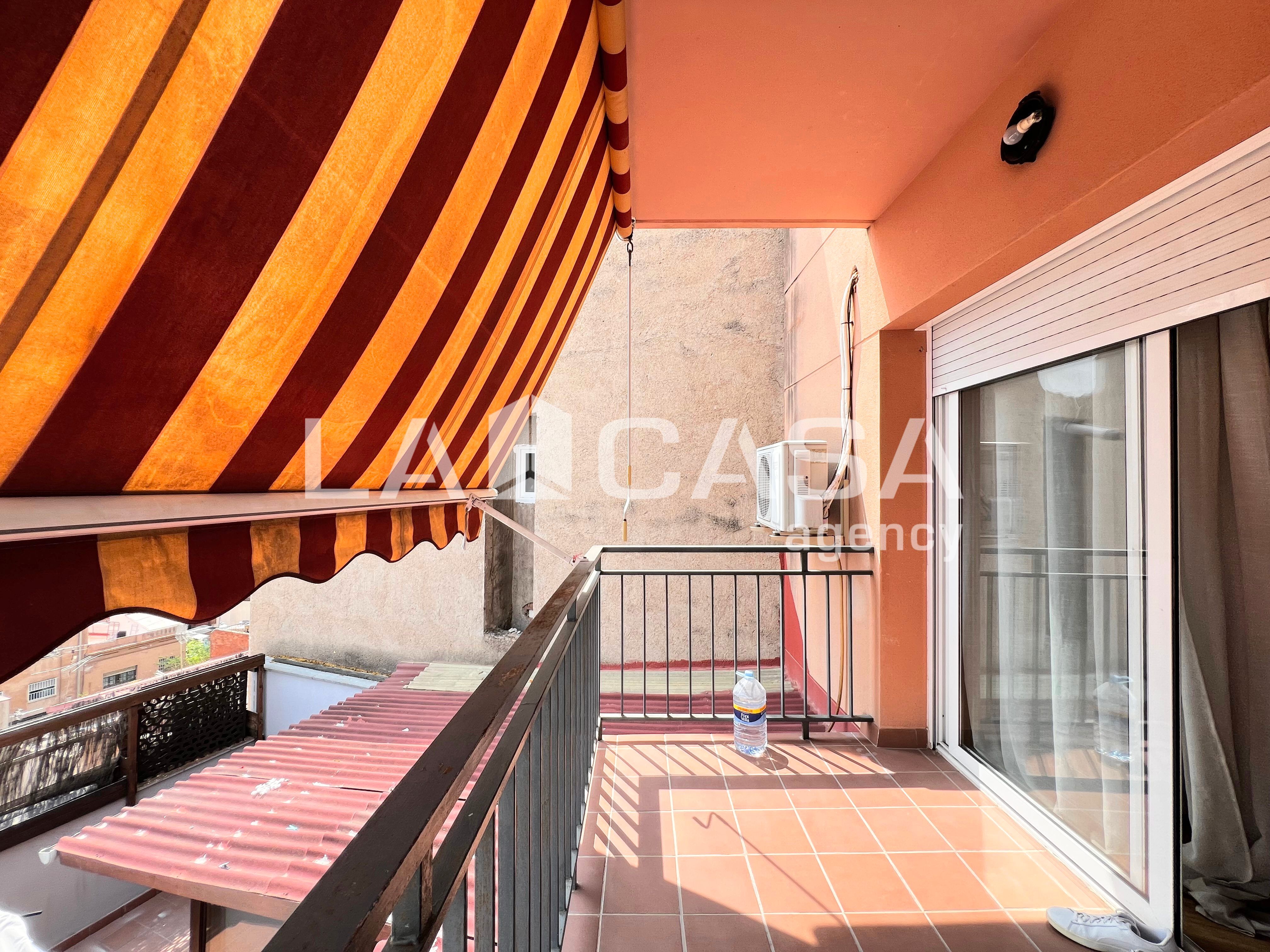 Balcony of Flat for sale in Badalona  with Heating and Balcony