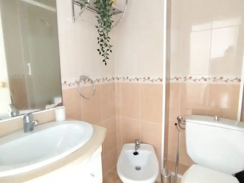 Bathroom of Flat for sale in Miami Platja