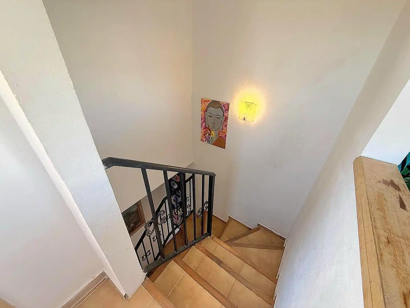 Einfamilien-Reihenhaus zum Verkauf in Calafell mit Privatgarten, Terrasse und Abstellraum
