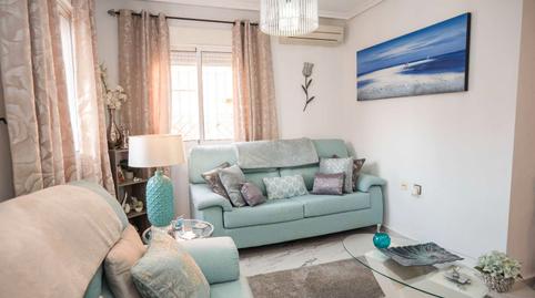 Foto 4 de Casa adosada en venda a Los Montesinos, Alicante