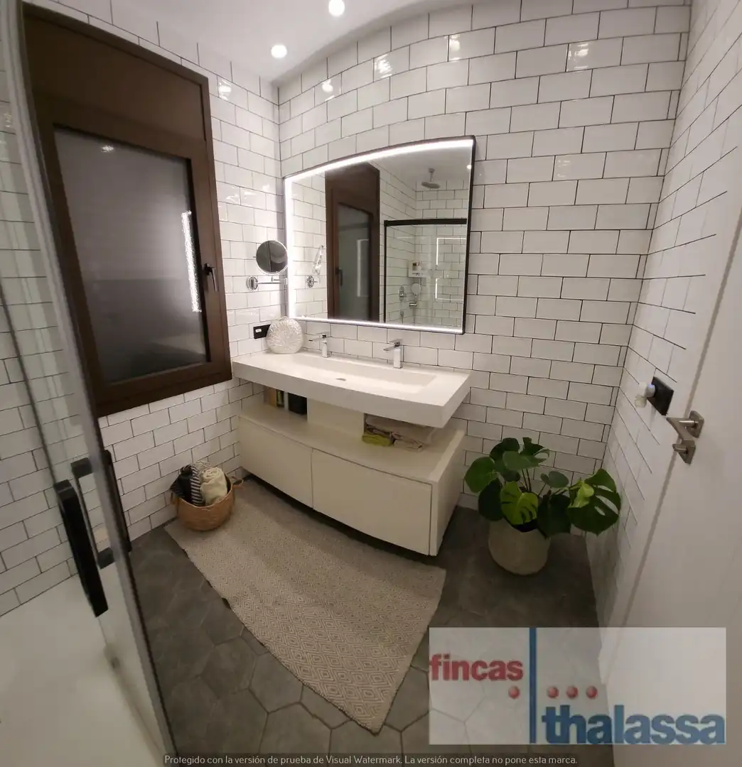 Casa amb piscina en venda a Fenals, imagen 21