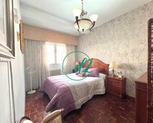 Bedroom of Apartment for sale in Ourense Capital   with Heating, Terrace and Storage room